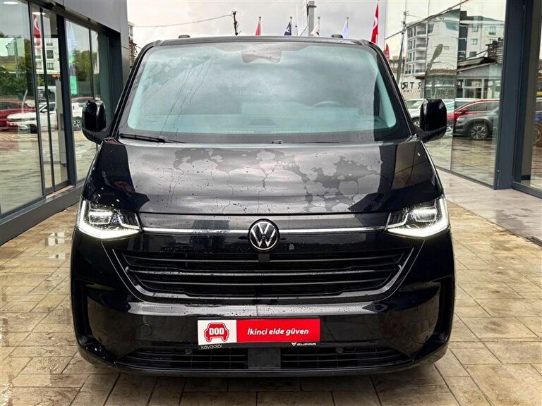 VOLKSWAGEN CARAVELLE
