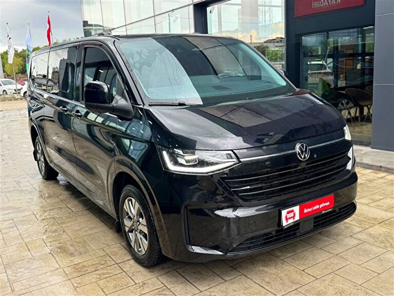 VOLKSWAGEN CARAVELLE