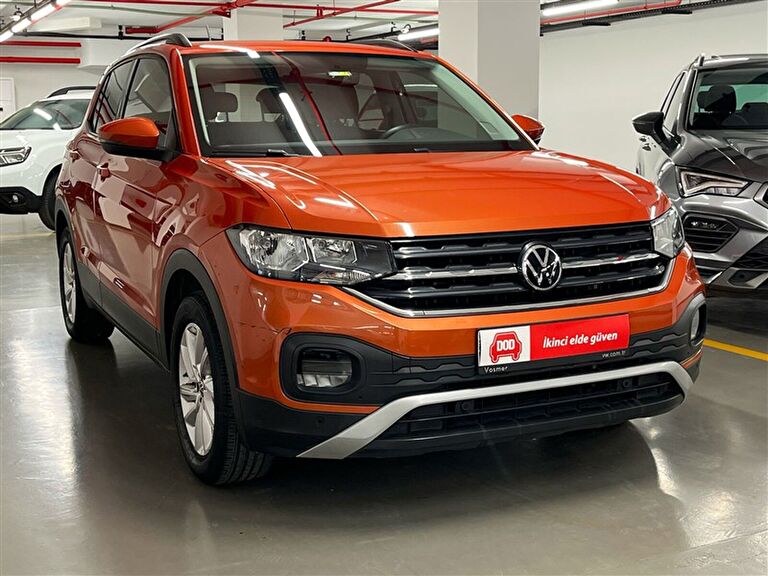 VOLKSWAGEN T-CROSS