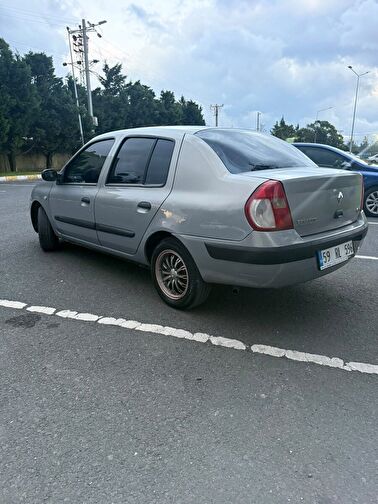 RENAULT CLIO SYMBOL