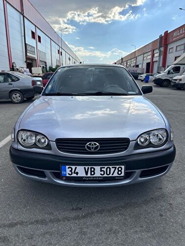 TOYOTA COROLLA