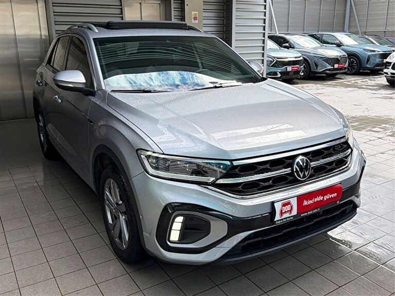 VOLKSWAGEN T-ROC