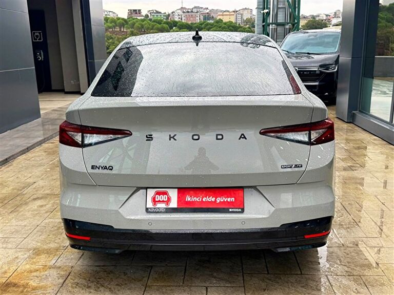 SKODA ENYAQ COUPE