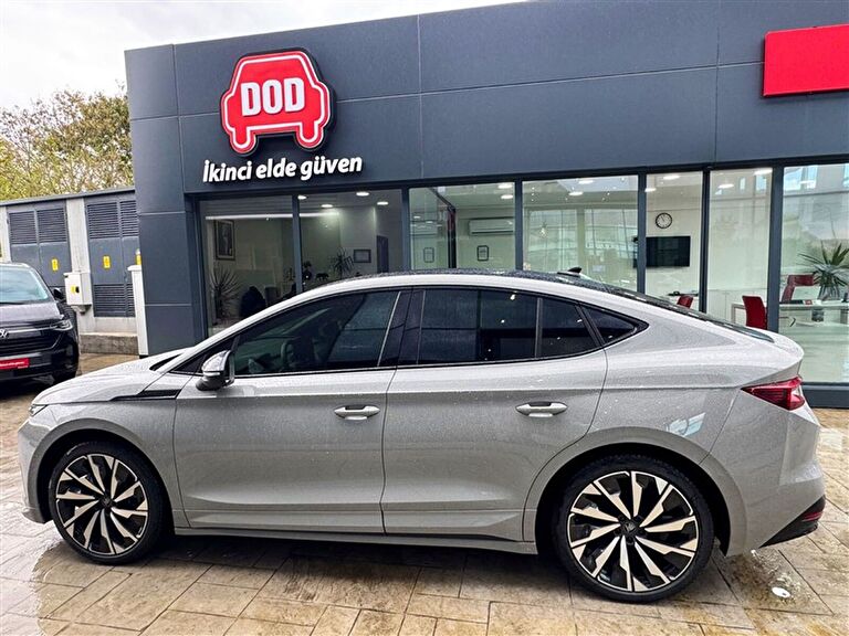 SKODA ENYAQ COUPE