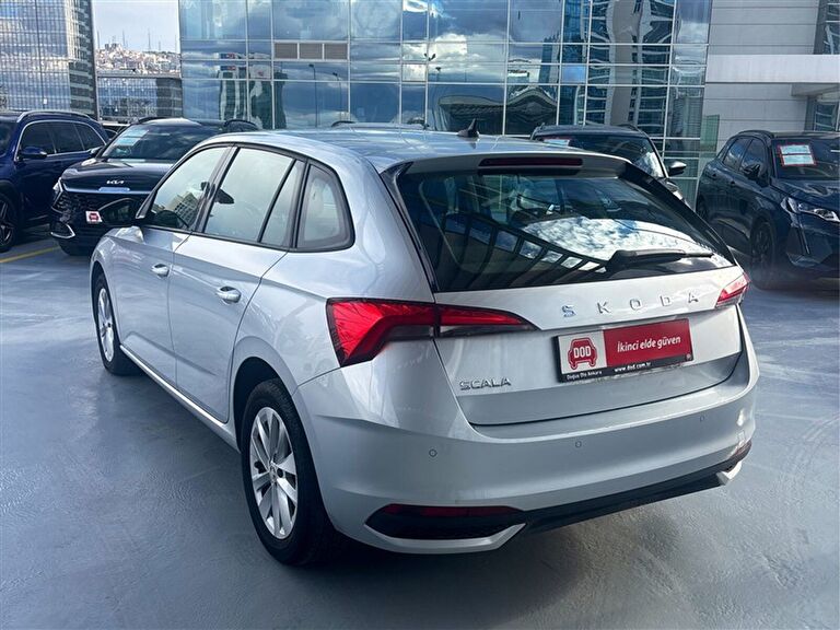 SKODA SCALA