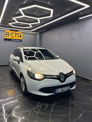 RENAULT CLIO SPORT TOURER