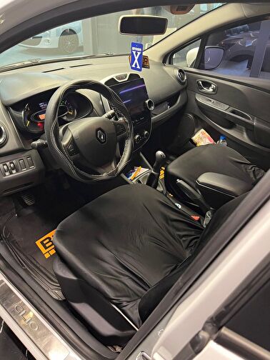 RENAULT CLIO SPORT TOURER
