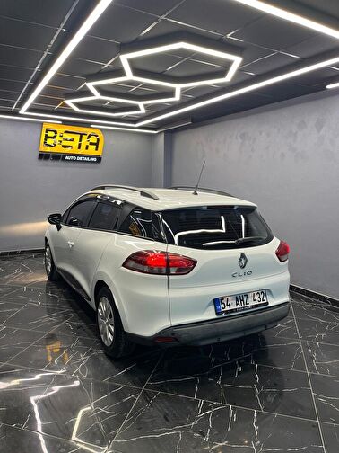 RENAULT CLIO SPORT TOURER