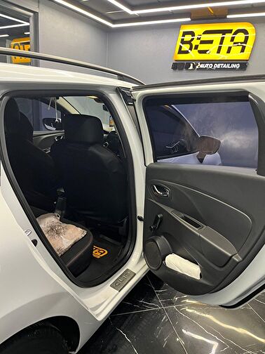 RENAULT CLIO SPORT TOURER
