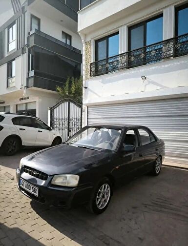 HYUNDAI ACCENT