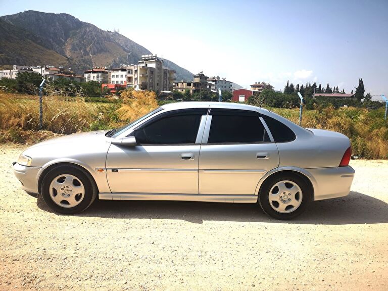 OPEL VECTRA