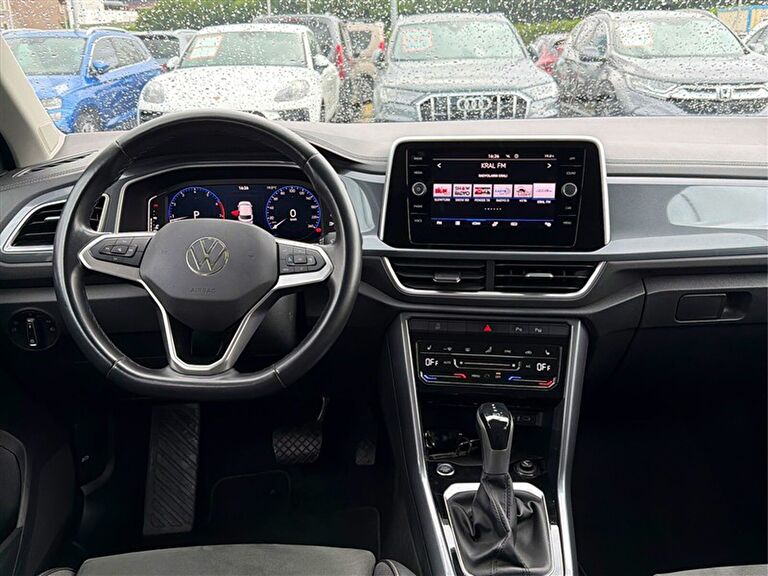 VOLKSWAGEN T-ROC