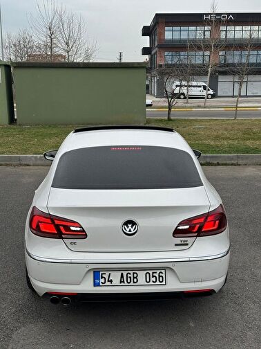 VOLKSWAGEN CC