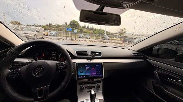 VOLKSWAGEN CC