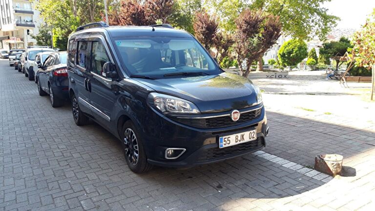 FIAT DOBLO COMBI