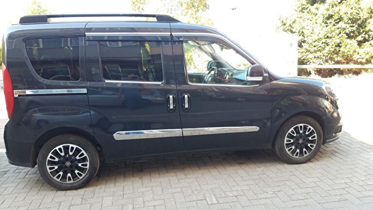 FIAT DOBLO COMBI