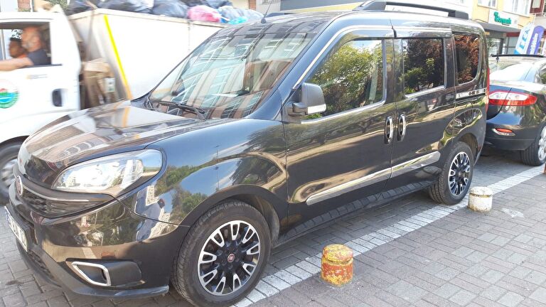 FIAT DOBLO COMBI