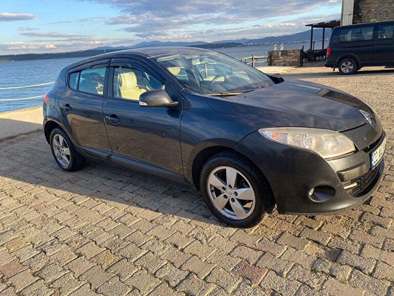RENAULT MEGANE