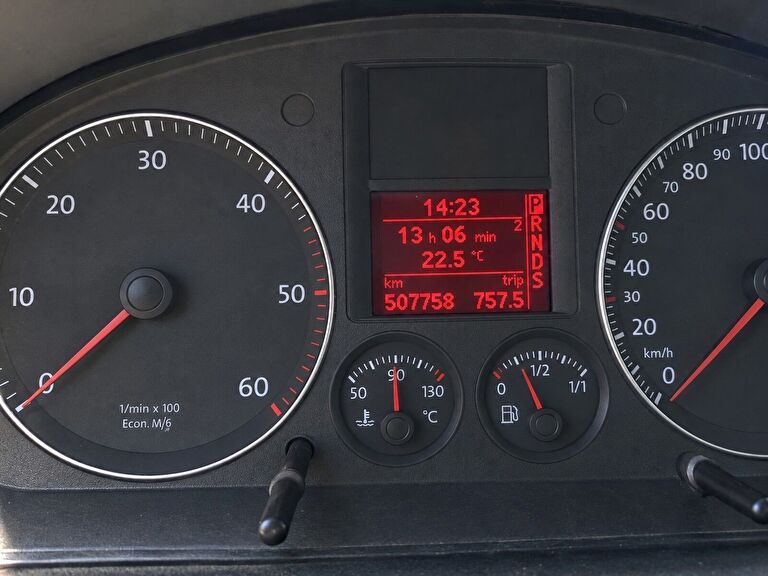 VOLKSWAGEN CADDY