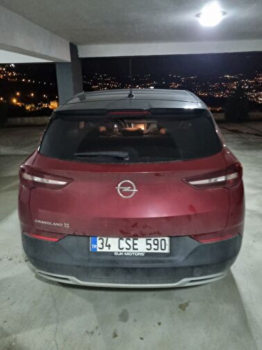 OPEL GRANDLAND X