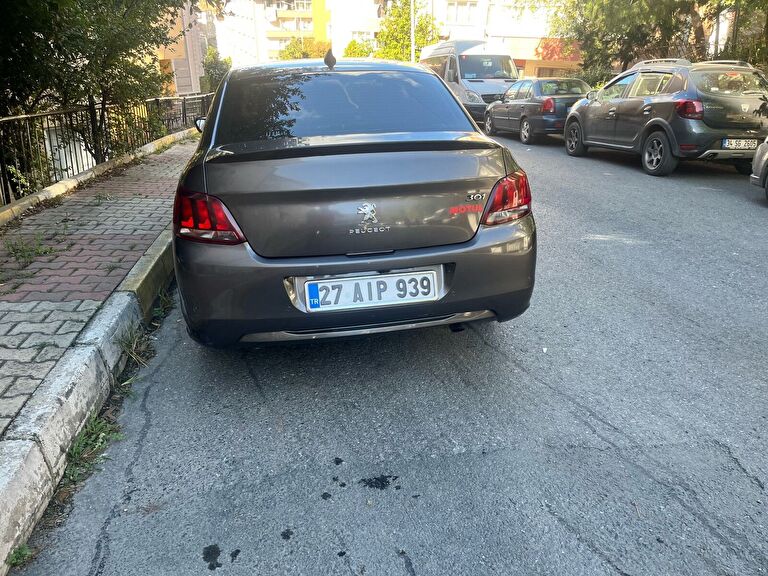 PEUGEOT 301