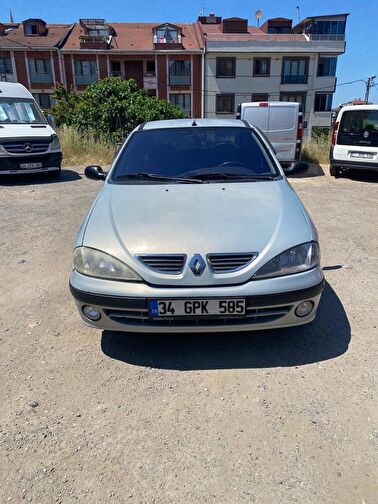 RENAULT MEGANE