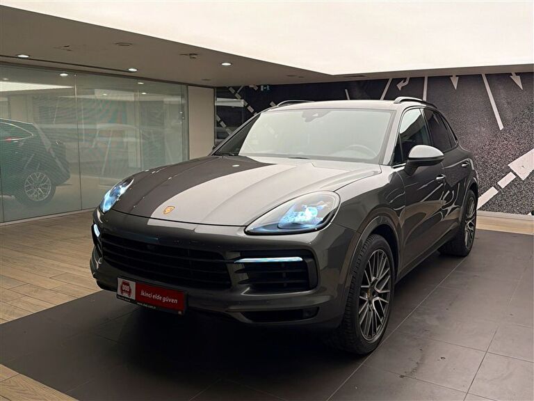 PORSCHE CAYENNE