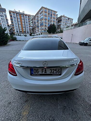 MERCEDES C