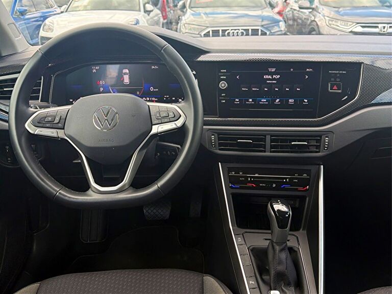 VOLKSWAGEN TAIGO