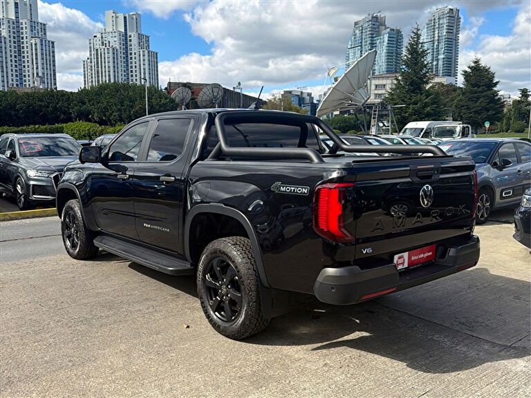 VOLKSWAGEN AMAROK