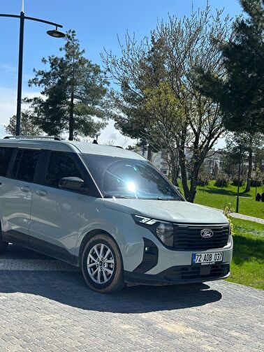 FORD TOURNEO COURIER