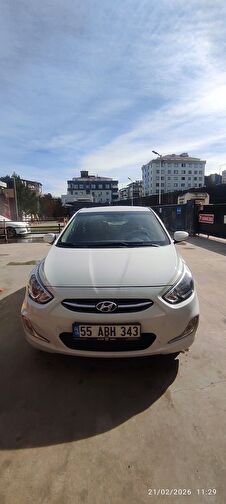 HYUNDAI ACCENT BLUE
