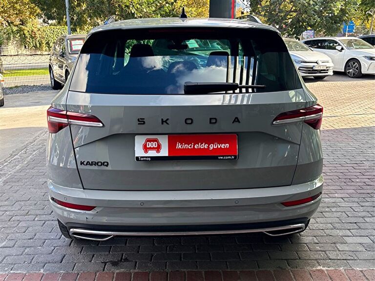 SKODA KAROQ