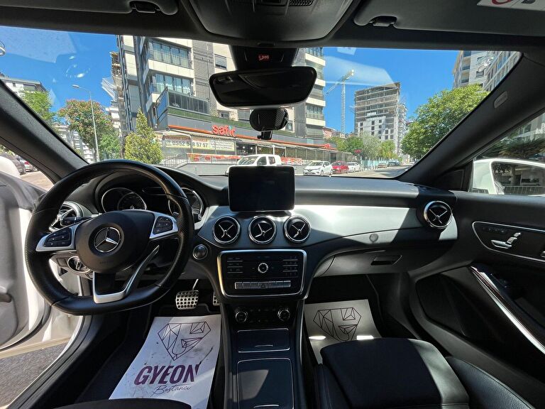 MERCEDES-BENZ CLA-SERISI