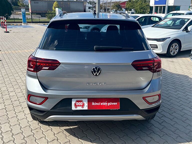 VOLKSWAGEN T-ROC