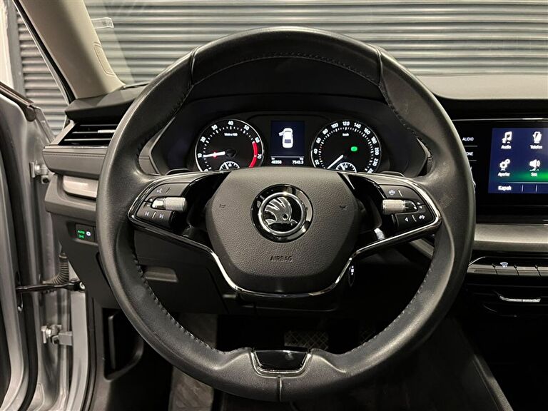 SKODA OCTAVIA