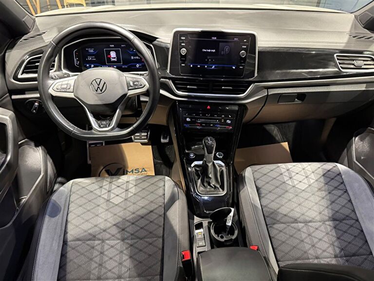 VOLKSWAGEN T-ROC
