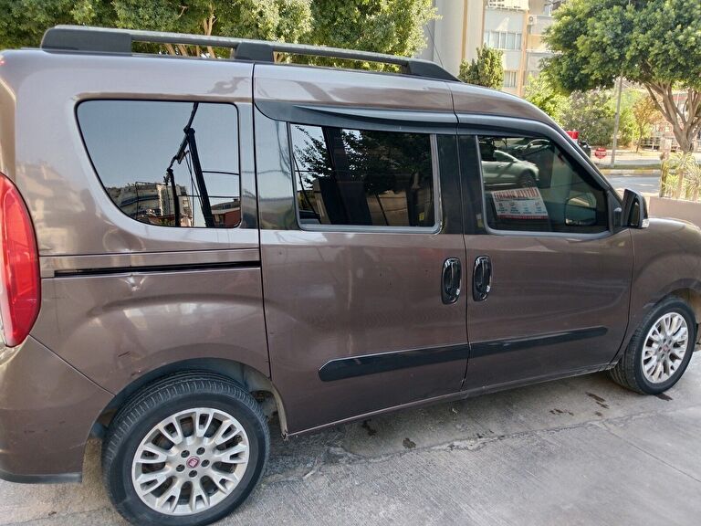 FIAT DOBLO COMBI