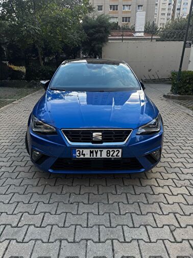 SEAT IBIZA