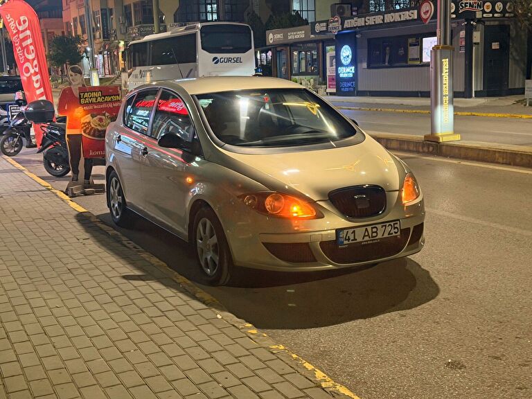SEAT TOLEDO