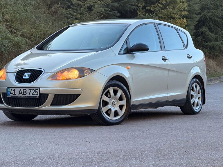 SEAT TOLEDO