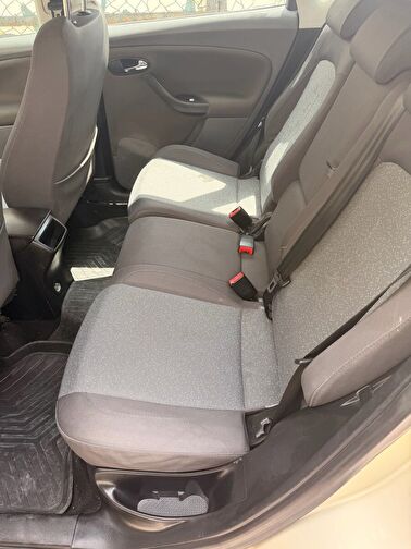 SEAT TOLEDO