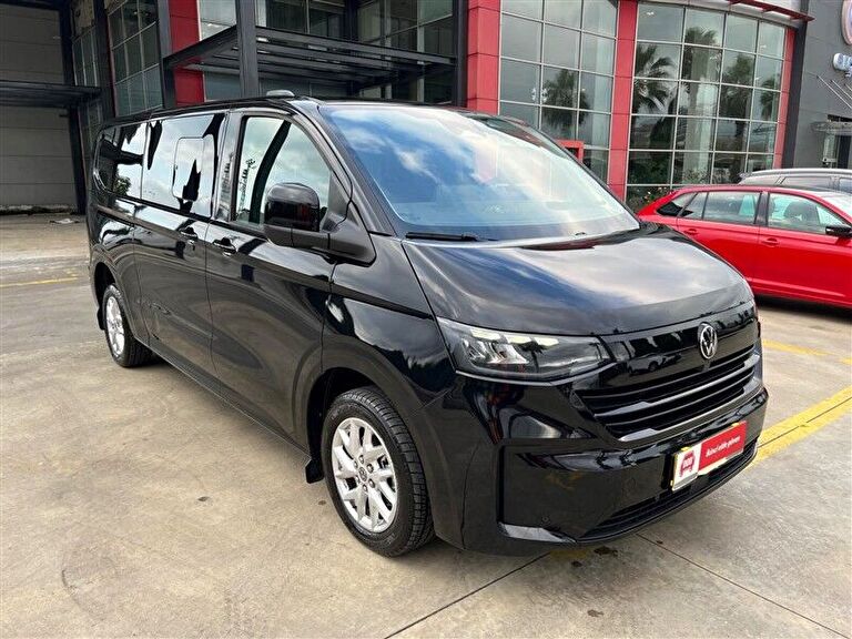 VOLKSWAGEN CARAVELLE