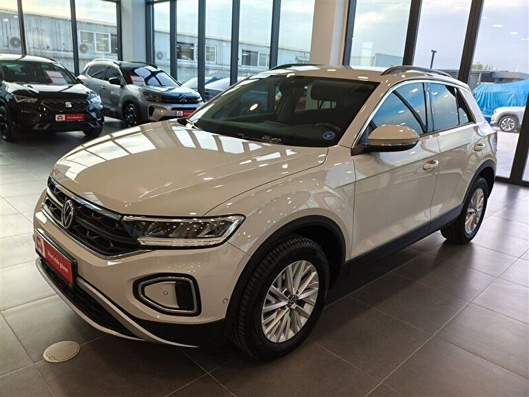 VOLKSWAGEN T-ROC
