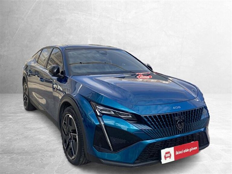 PEUGEOT 408