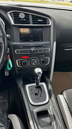 CITROEN DS4