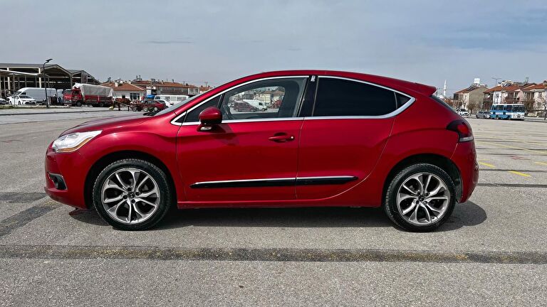 CITROEN DS4