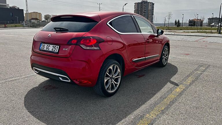 CITROEN DS4