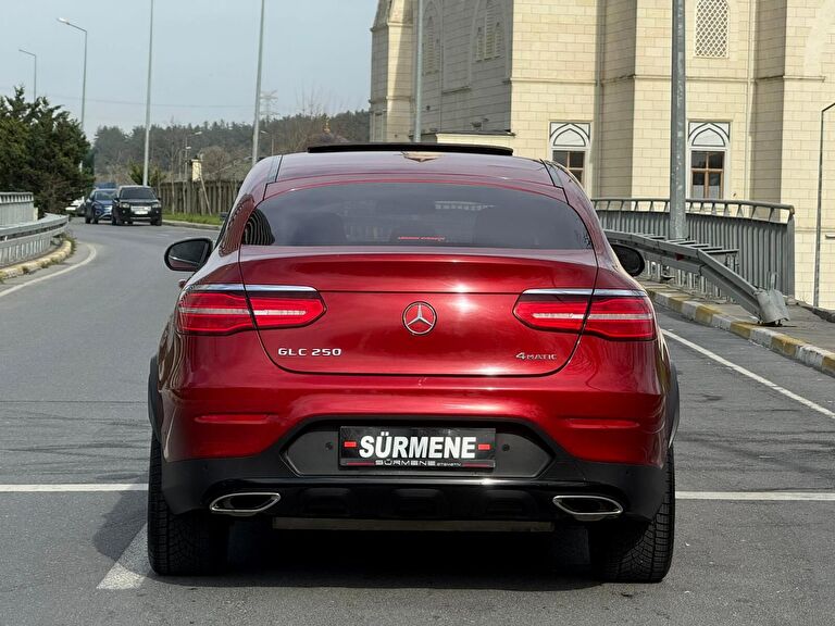 MERCEDES-BENZ GLC-SERISI COUPE