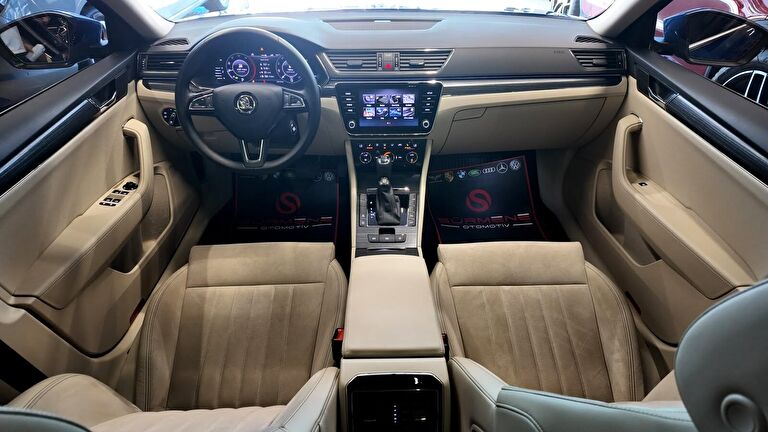 SKODA SUPERB